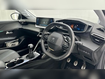 Used Peugeot 208 2022 for sale - 79436917: Photo