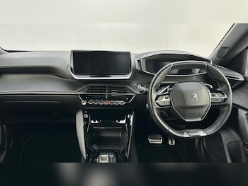 Used Peugeot 2008 2023 for sale - 77063996: Photo