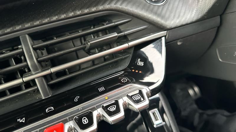 Used Peugeot 2008 2023 for sale - 77063996: Photo 51