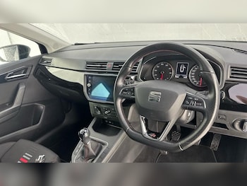 Used SEAT Ibiza 2017 for sale - 77301055: Photo