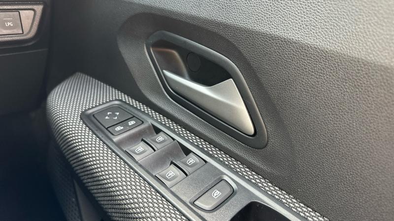 Used Dacia Sandero Stepway 2023 for sale - 78171994: Photo 71