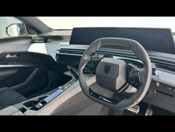Used Peugeot E-3008 2024 for sale - 75113316: Photo