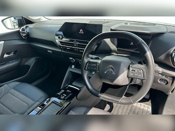Used Citroen C4 2023 for sale - 79232536: Photo