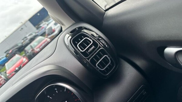 Used Citroen C3 2019 for sale - 76196482: Photo 41