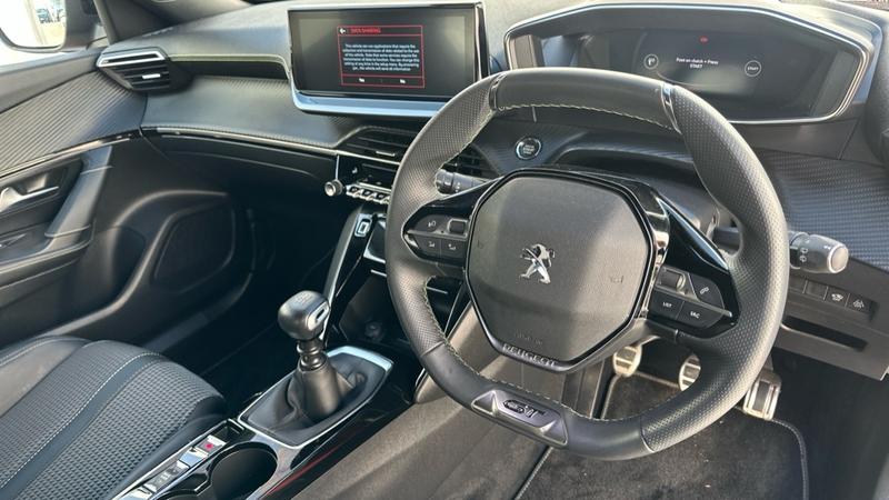 Used Peugeot 2008 2023 for sale - 78162131: Photo 2