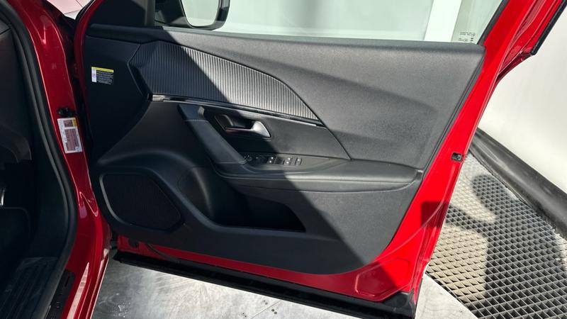 Used Peugeot 2008 2023 for sale - 78162131: Photo 28