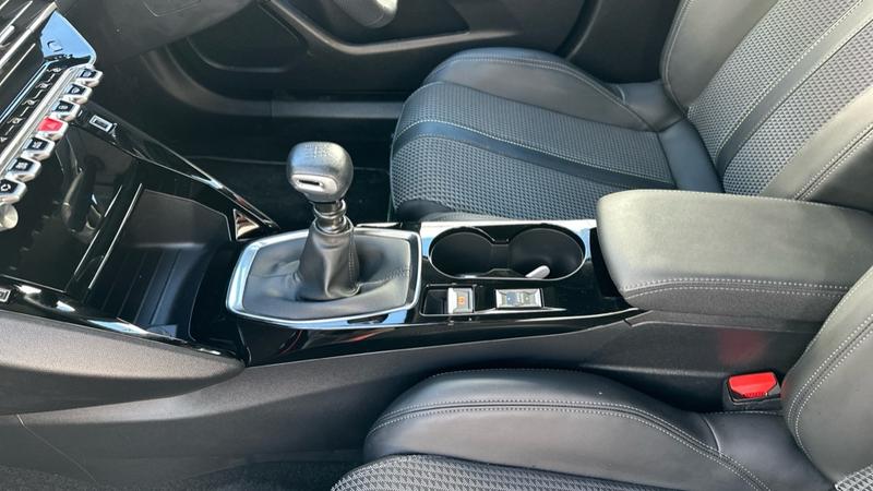 Used Peugeot 2008 2023 for sale - 78162131: Photo 45