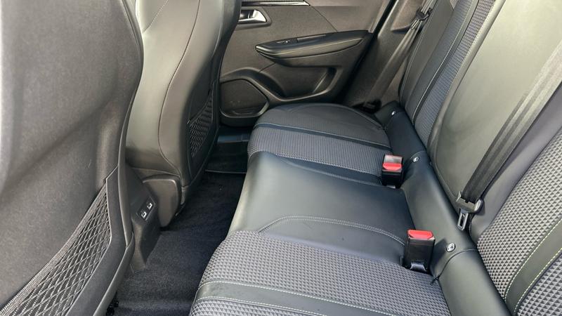 Used Peugeot 2008 2023 for sale - 78162131: Photo 48