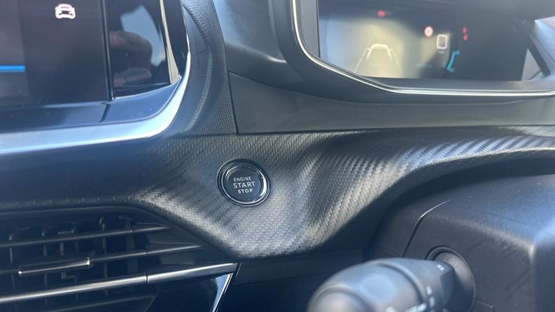 Used Peugeot 2008 2023 for sale - 78060463: Photo 34