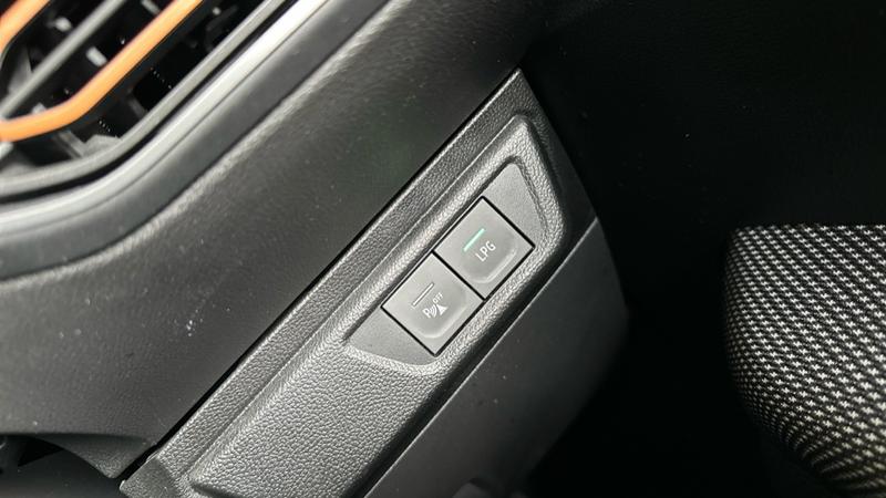 Used Dacia Sandero Stepway 2023 for sale - 75843370: Photo 49