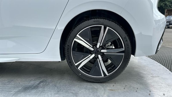 Used Peugeot 308 2025 for sale - 76202238: Photo 18