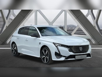 2025 - 1.2 HYBRID GT Hatchback 5dr Petrol Hybrid e-DSC6 Euro 6 (s/s) (136 ps) Auto