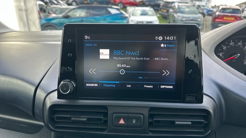 Used Peugeot Rifter 2019 for sale - 77878175: Photo 72