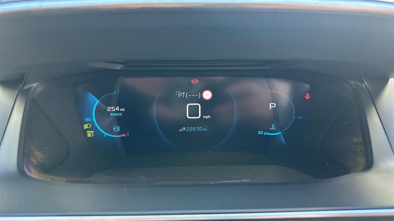 Used Peugeot 2008 2021 for sale - 76730185: Photo 13