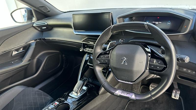 Used Peugeot 2008 2021 for sale - 76730185: Photo 2
