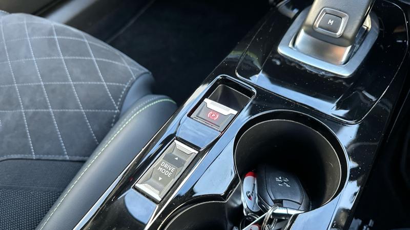 Used Peugeot 2008 2021 for sale - 76730185: Photo 62