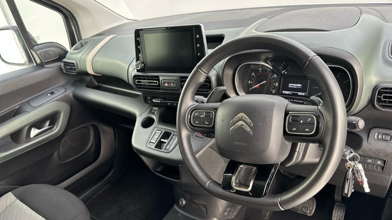 Used Citroen Berlingo 2022 for sale - 76738760: Photo 2