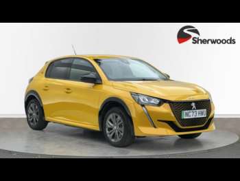 2024 - 50kWh Allure Premium + Hatchback 5dr Electric Auto (7.4kW Charger) (136 ps)