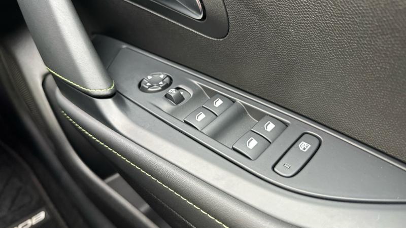 Used Peugeot 208 2024 for sale - 76797108: Photo 36