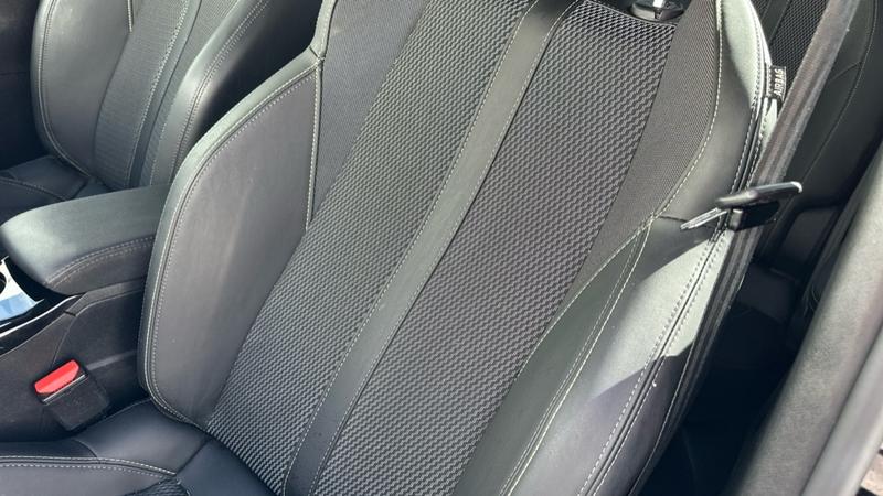 Used Peugeot 2008 2024 for sale - 78162138: Photo 32