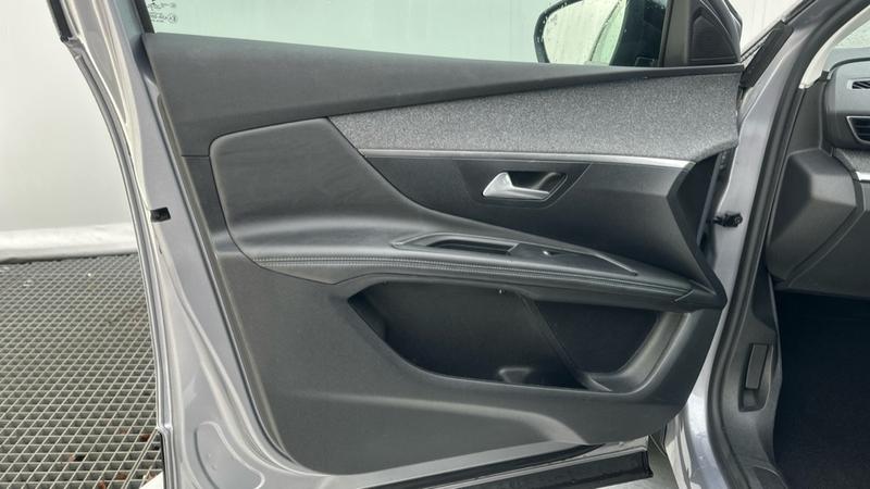 Used Peugeot 3008 2022 for sale - 77532657: Photo 34