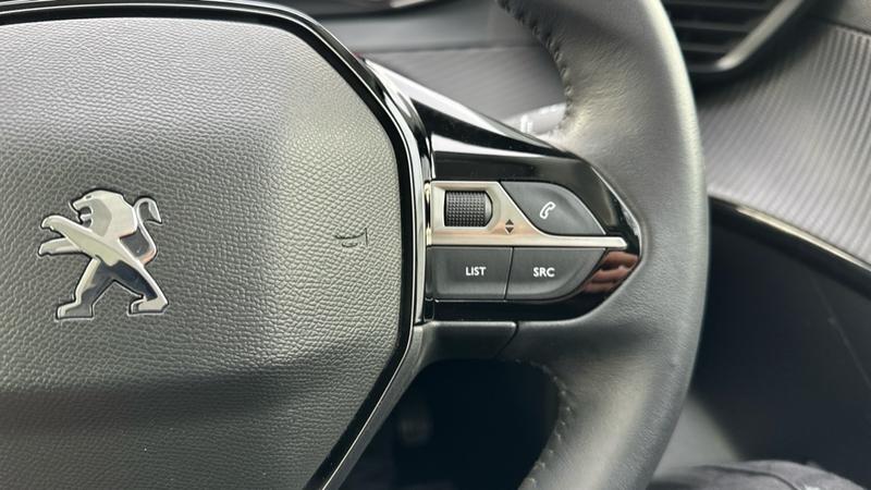 Used Peugeot 208 2021 for sale - 76960859: Photo 45