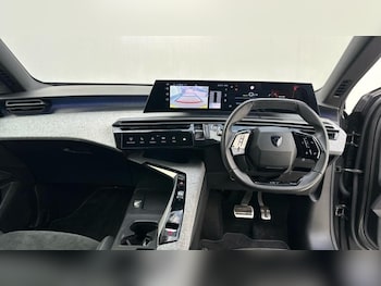 Used Peugeot E-3008 2024 for sale - 79534297: Photo