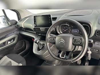 Used Citroen Berlingo 2022 for sale - 77301312: Photo