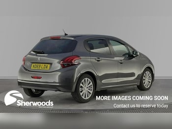 Used Peugeot 208 2019 for sale - 77055914: Photo