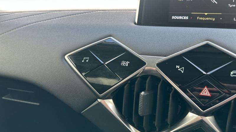 Used DS Automobiles DS 3 Crossback 2022 for sale - 78055677: Photo 48
