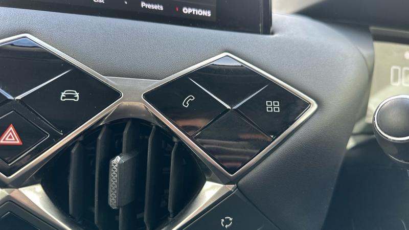 Used DS Automobiles DS 3 Crossback 2022 for sale - 78055677: Photo 50