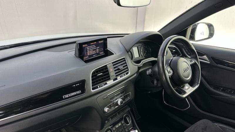 Used Audi Q3 2017 for sale - 77301090: Photo 11