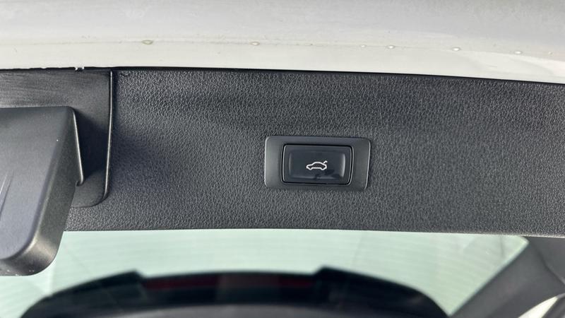 Used Audi Q3 2017 for sale - 77301090: Photo 21