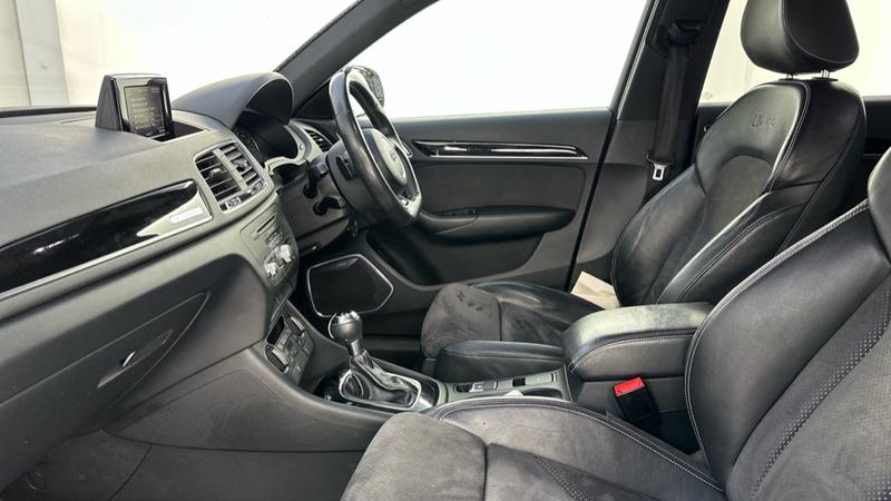 Used Audi Q3 2017 for sale - 77301090: Photo 30