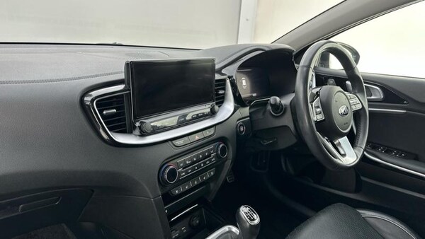 Used Kia XCeed 2021 for sale - 74633122: Photo 11