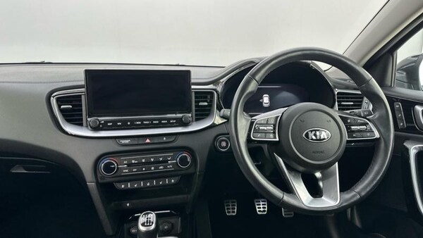 Used Kia XCeed 2021 for sale - 74633122: Photo 4