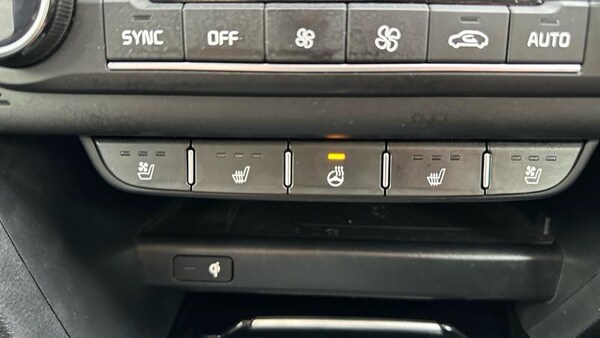 Used Kia XCeed 2021 for sale - 74633122: Photo 56
