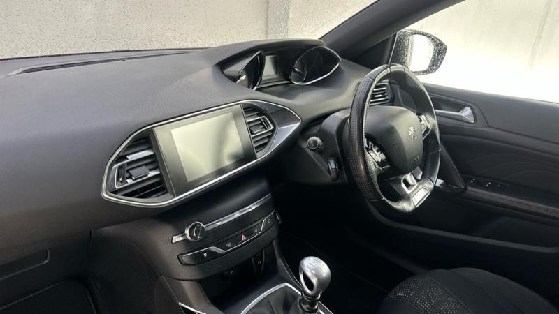 Used Peugeot 308 2017 for sale - 77462487: Photo 11