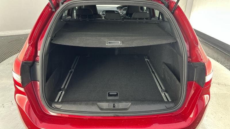 Used Peugeot 308 2017 for sale - 77462487: Photo 21