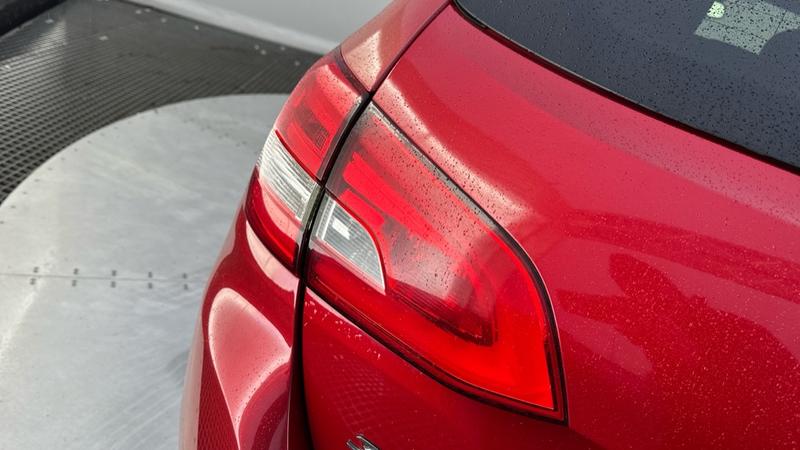 Used Peugeot 308 2017 for sale - 77462487: Photo 41