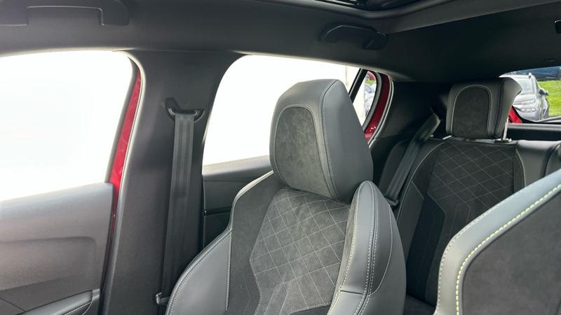 Used Peugeot 208 2022 for sale - 76782326: Photo 24