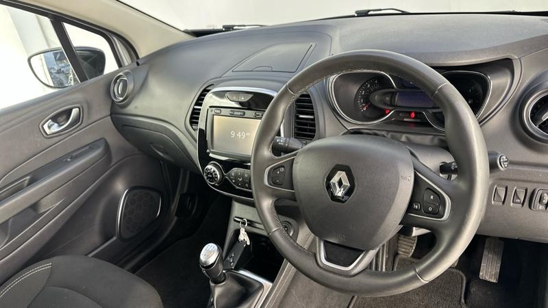 Used Renault Captur 2019 for sale - 77326955: Photo 2