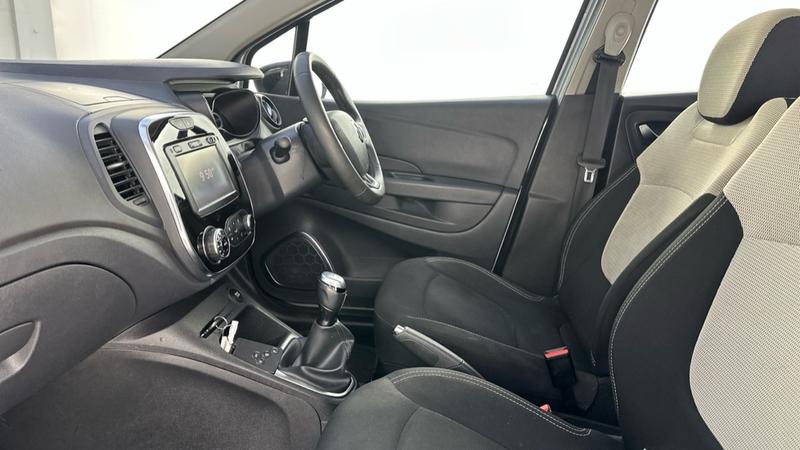 Used Renault Captur 2019 for sale - 77326955: Photo 28