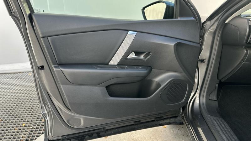 Used Citroen C4 2022 for sale - 76703089: Photo 28