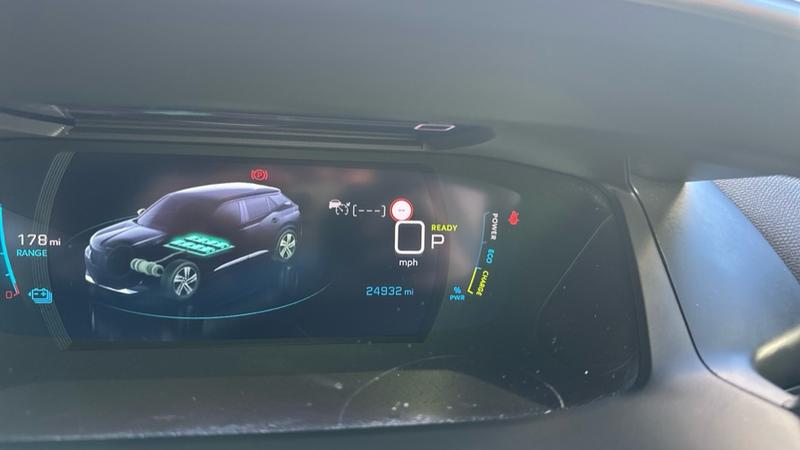 Used Peugeot E-2008 2022 for sale - 78073751: Photo 14