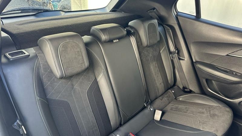 Used Peugeot E-2008 2022 for sale - 78073751: Photo 16