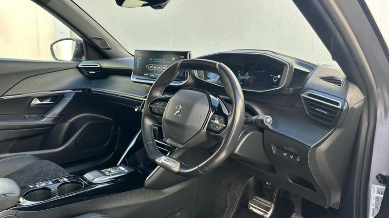 Used Peugeot E-2008 2022 for sale - 78073751: Photo 2