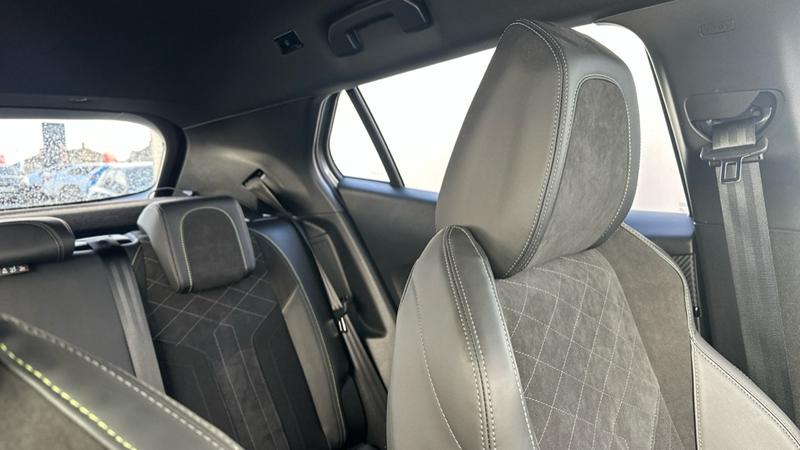 Used Peugeot E-2008 2022 for sale - 78073751: Photo 53