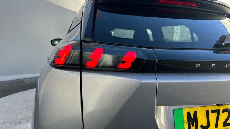 Used Peugeot E-2008 2022 for sale - 78073751: Photo 66