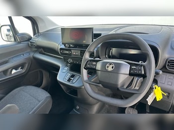 Used Vauxhall Combo Life 2025 for sale - 77747008: Photo